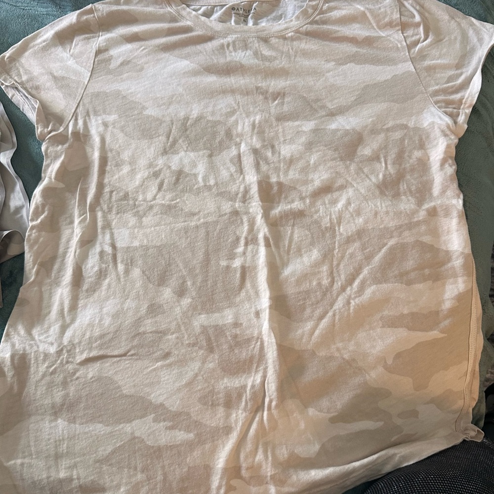 Athleta Beige Camouflage T-Shirt